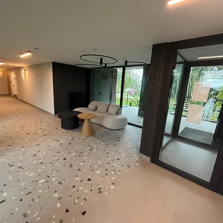 Port Apartmán *